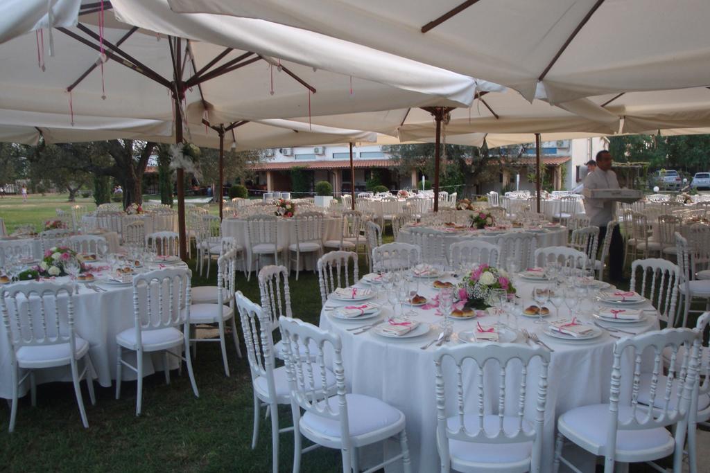 Borgo S.Maria Di Vulci Guest House มอนตัลโต ดิ กัสโตร ภายนอก รูปภาพ